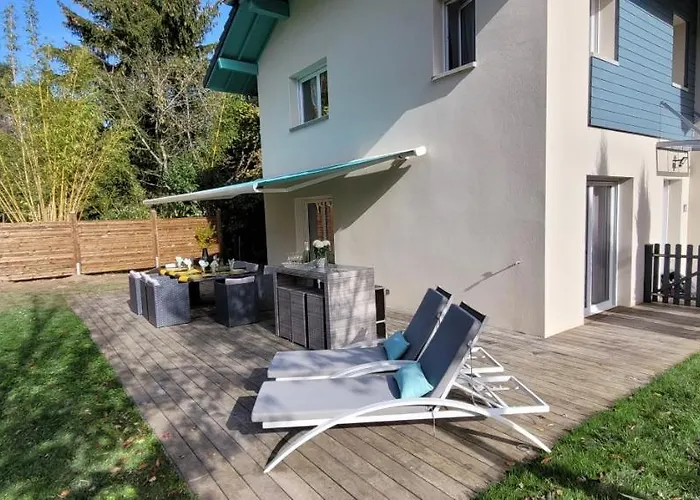 La Maison Du Port, Une Exclusivite Lla Selections By Location Lac Annecy