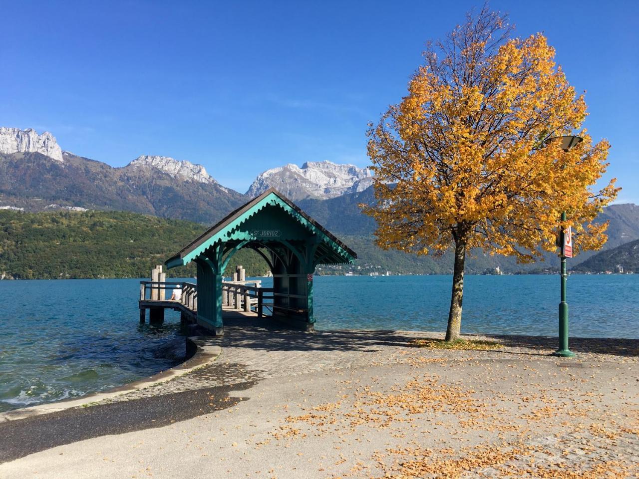 Ferienhaus La Maison Du Port, Exclusivite Lla Selections By Location Annecy